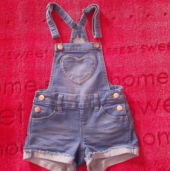 10/$40 Cutie Patootie Denim Jean Overalls - Picture 1 of 3
